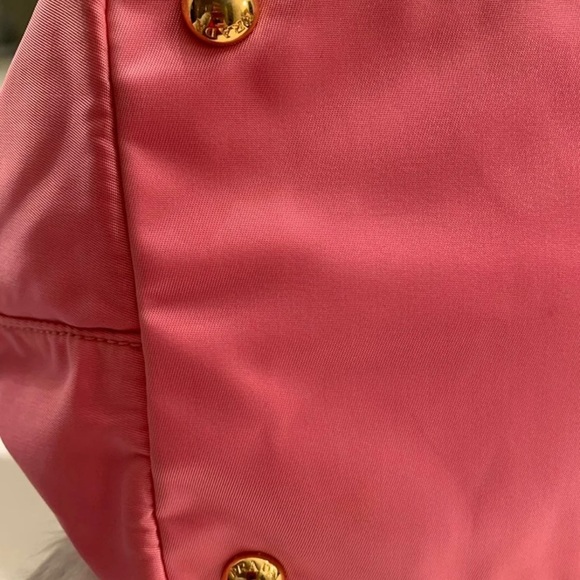 Authentic Prada Tessuto Fiocco Nylon Tote Bag - Picture 5 of 12